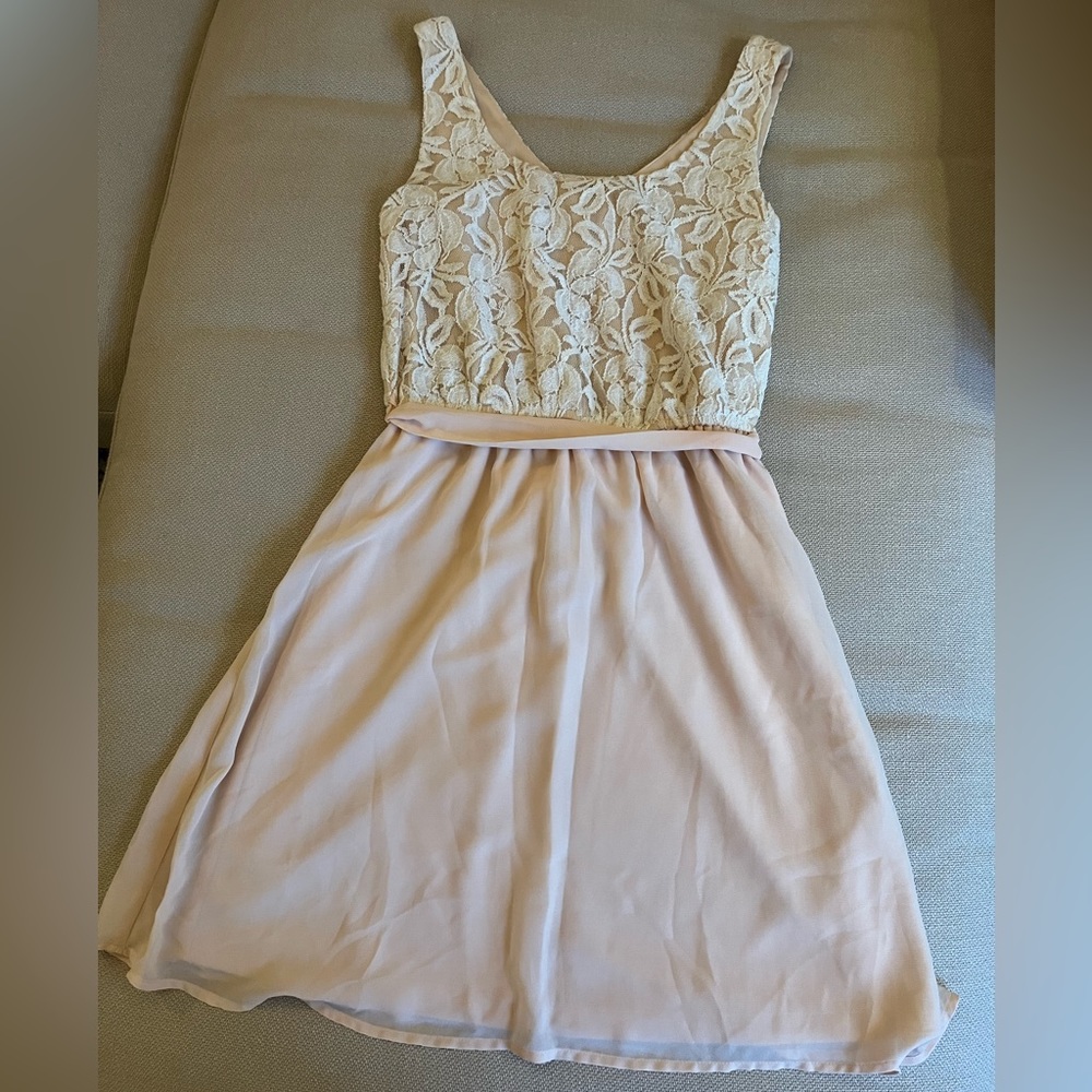 Light pink & cream Forever 21 formal dress